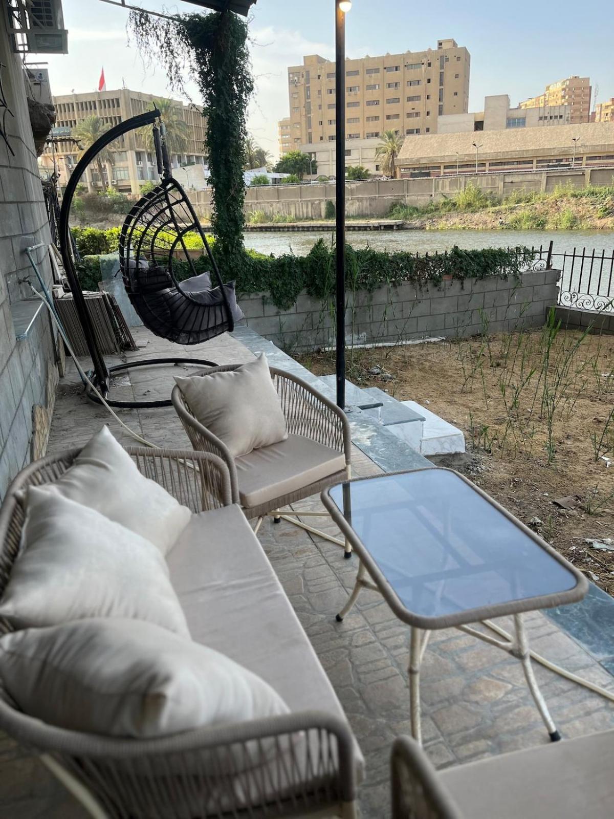 And Nile View Garden Area Apartment Cairo